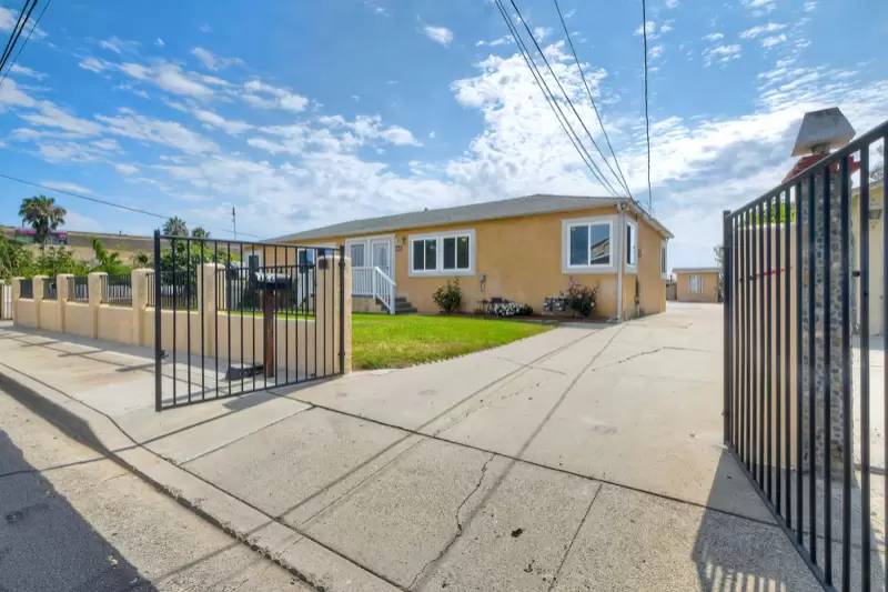 Property Image 1