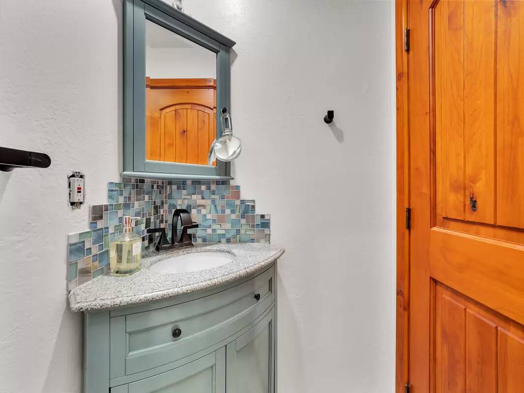 Property Image 96