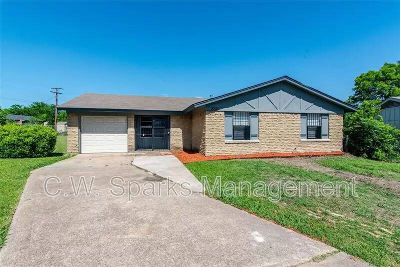 Property Image 1