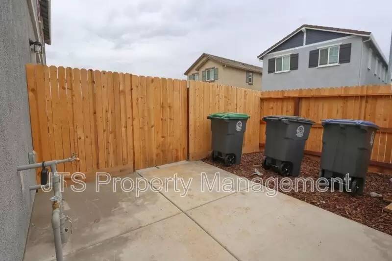 Property Image 75