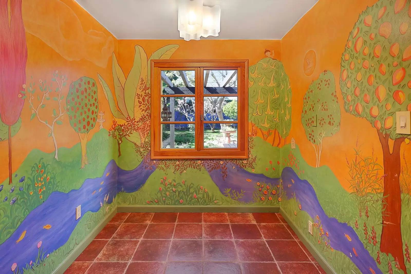 Property Image 32