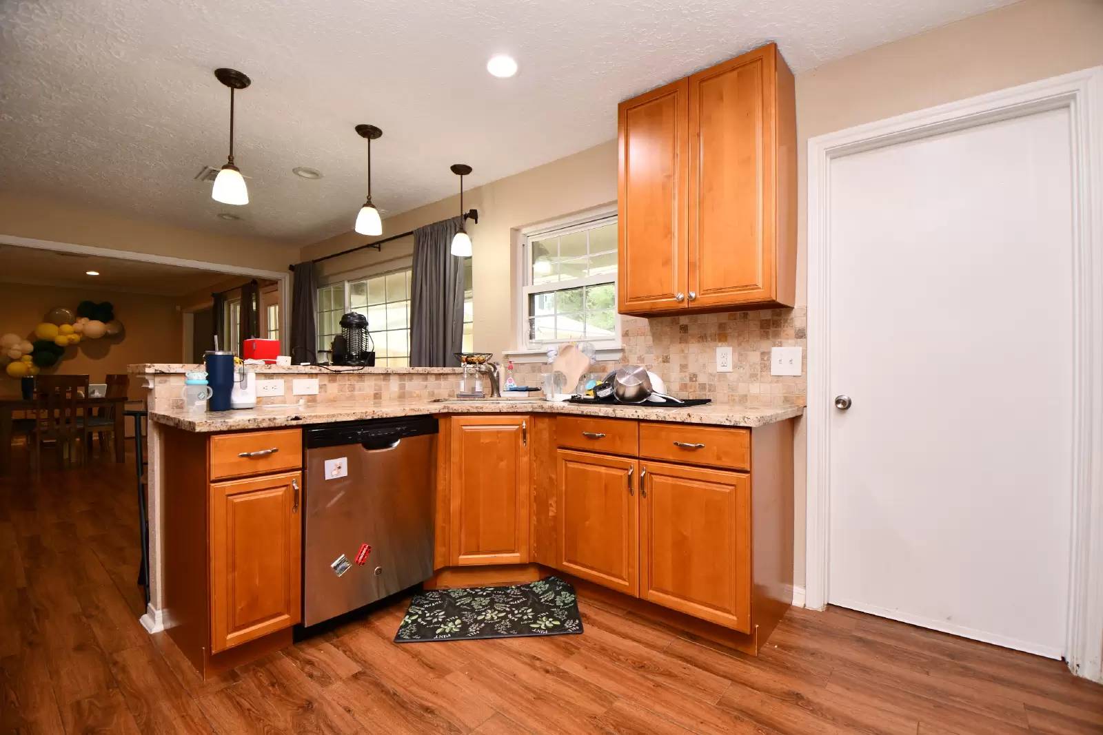 Property Image 28