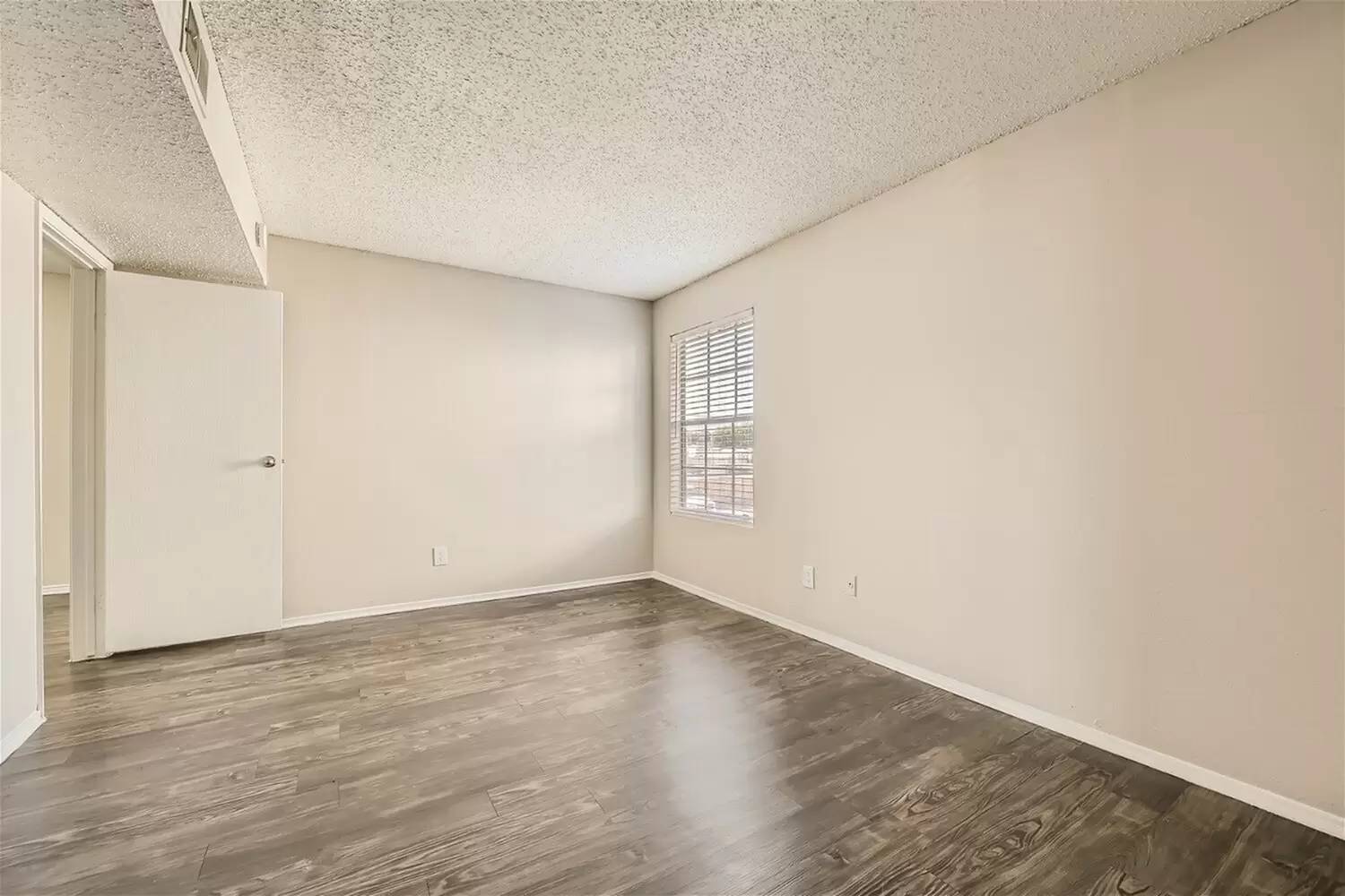 Property Image 157