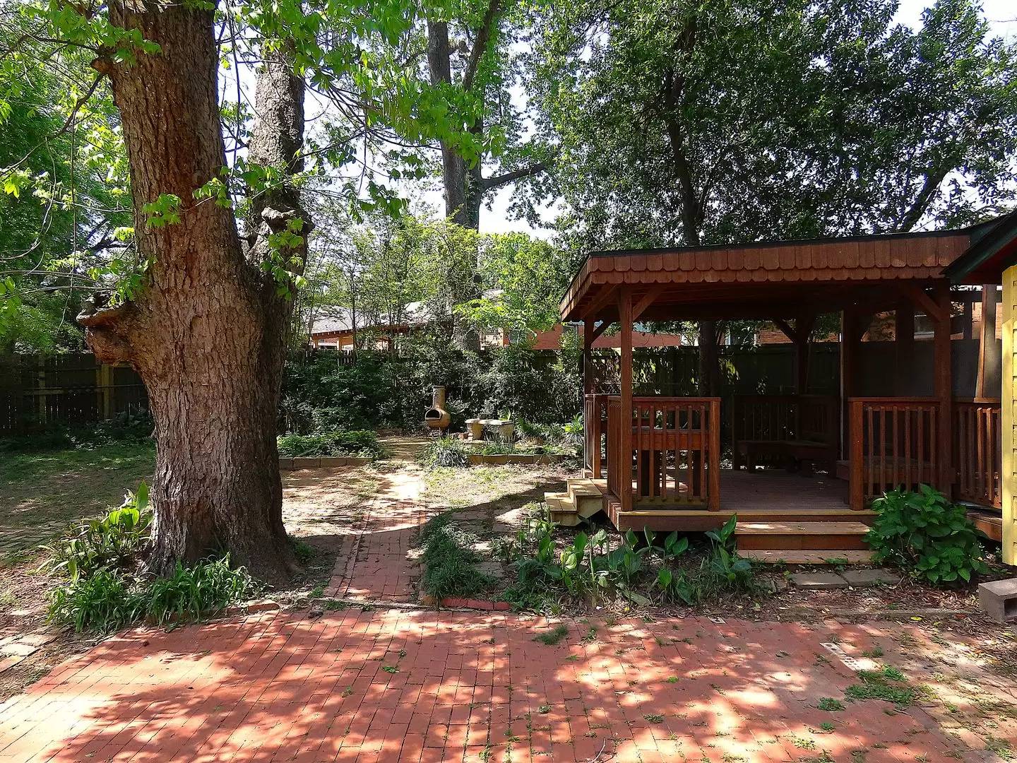 Property Image 32