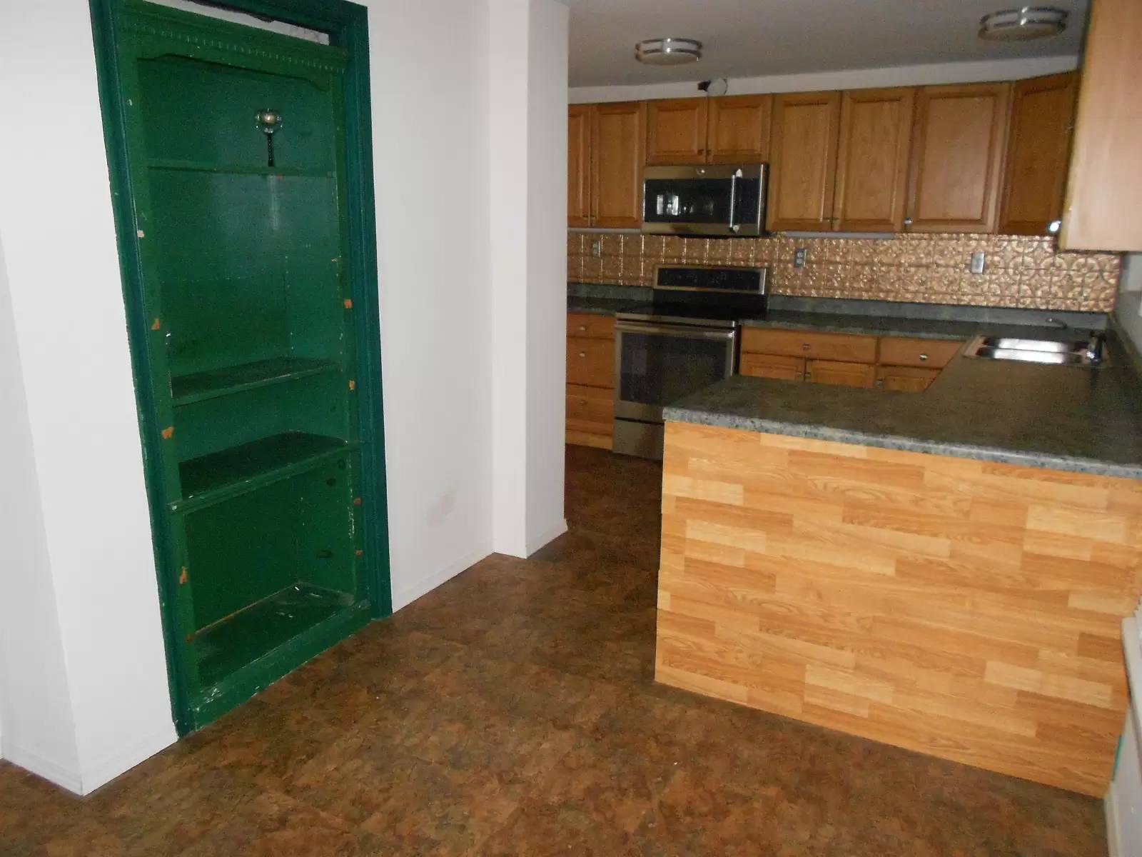 Property Image 6