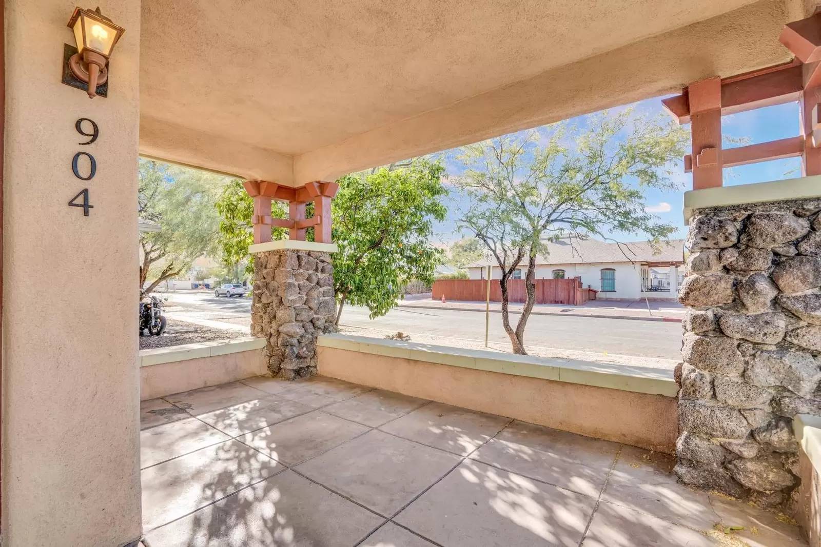 Property Image 4