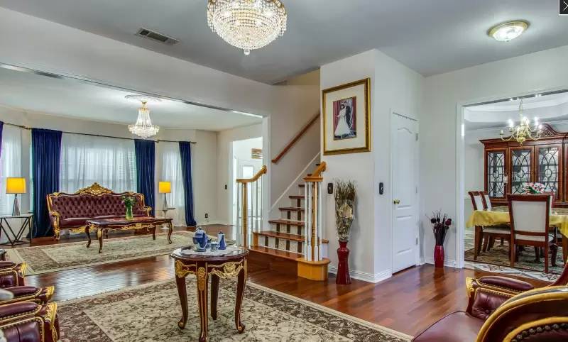 Property Image 5