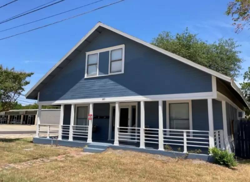 Property Image 1