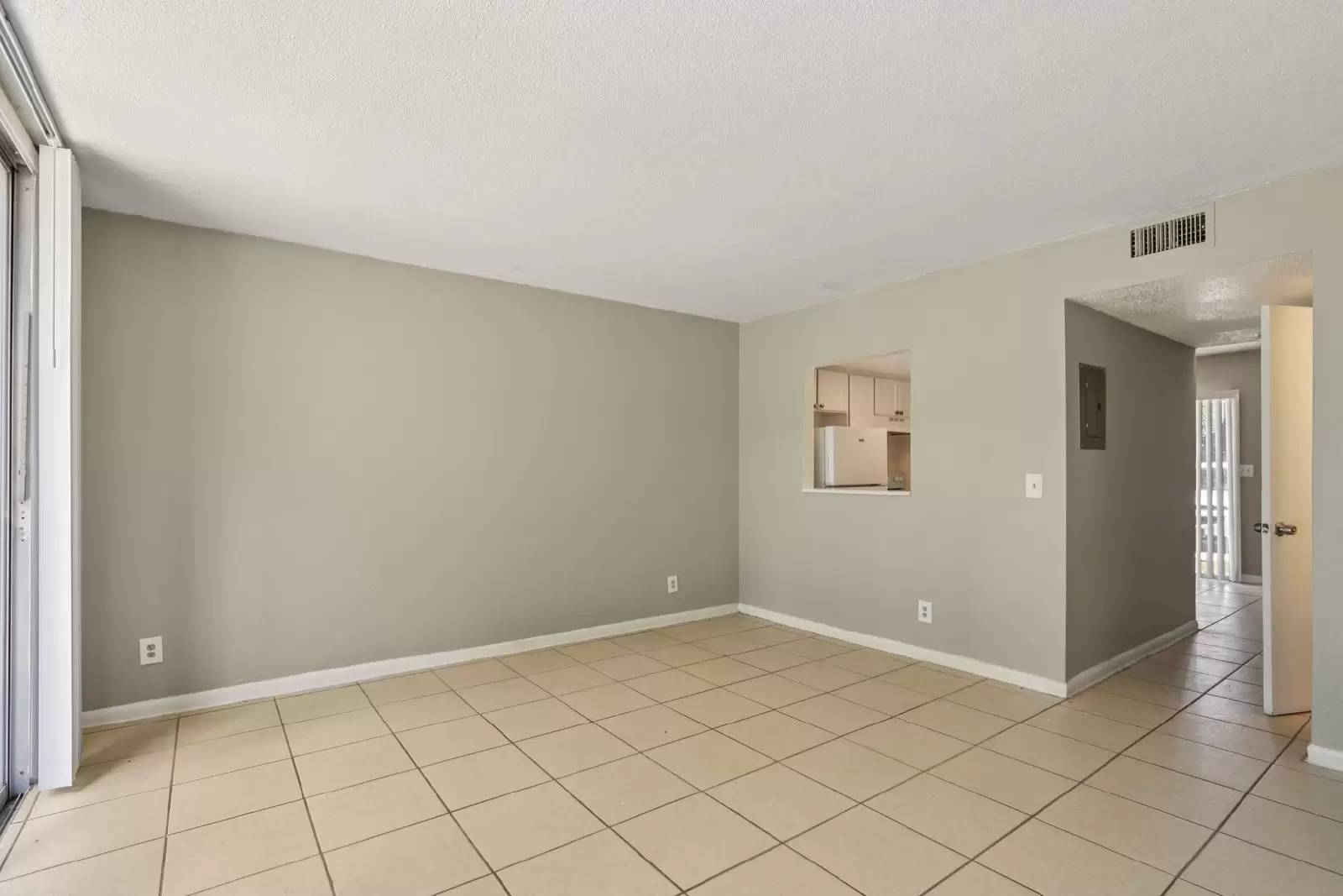 Property Image 101