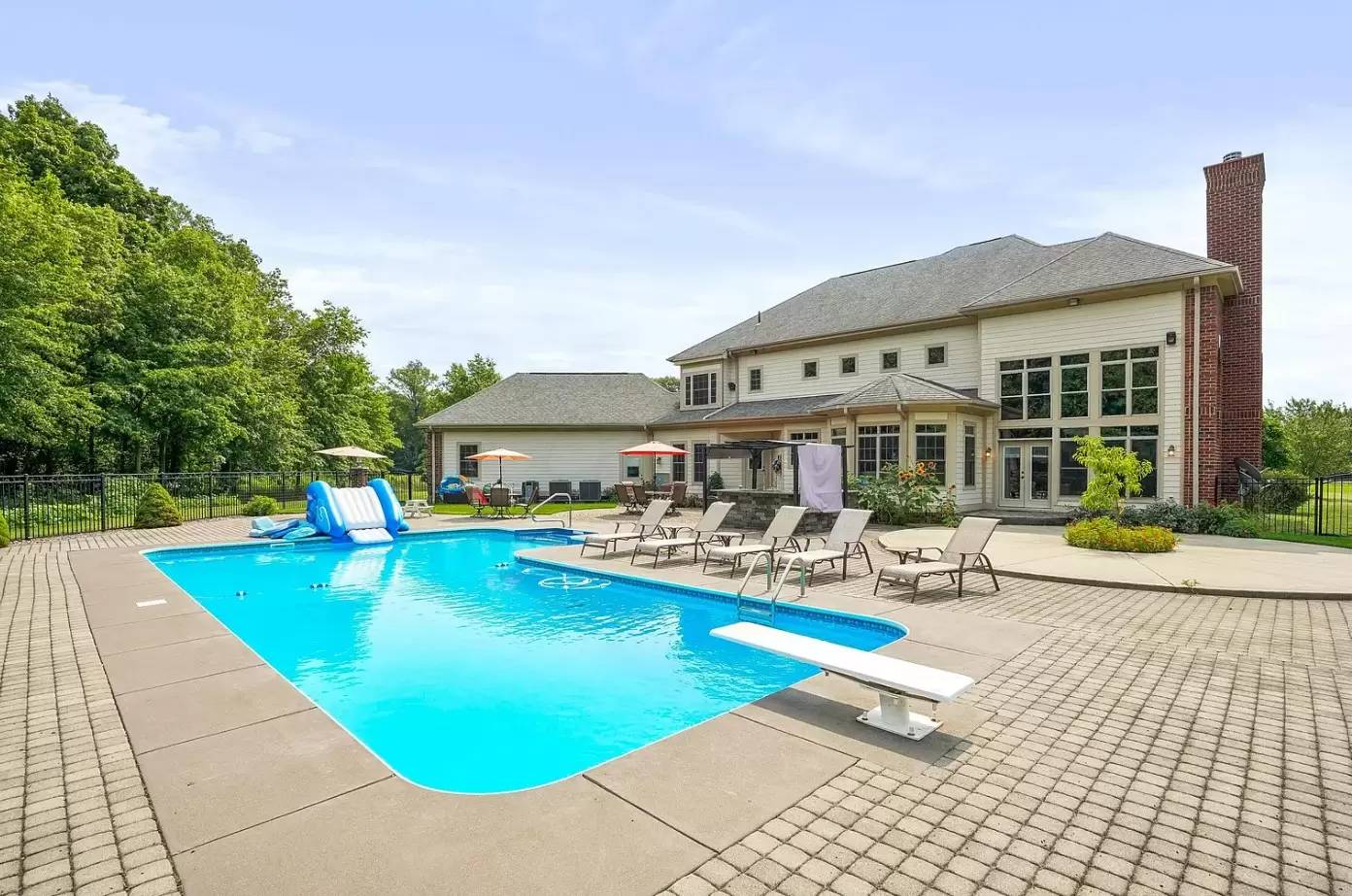 Property Image 60