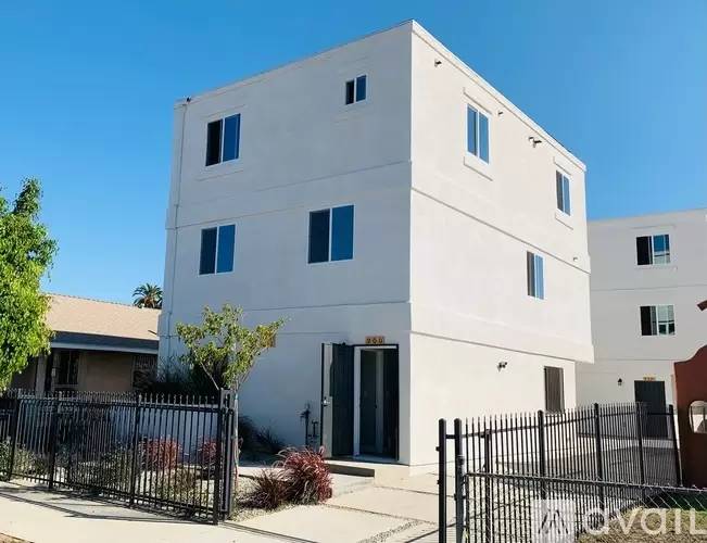 Property Image 4