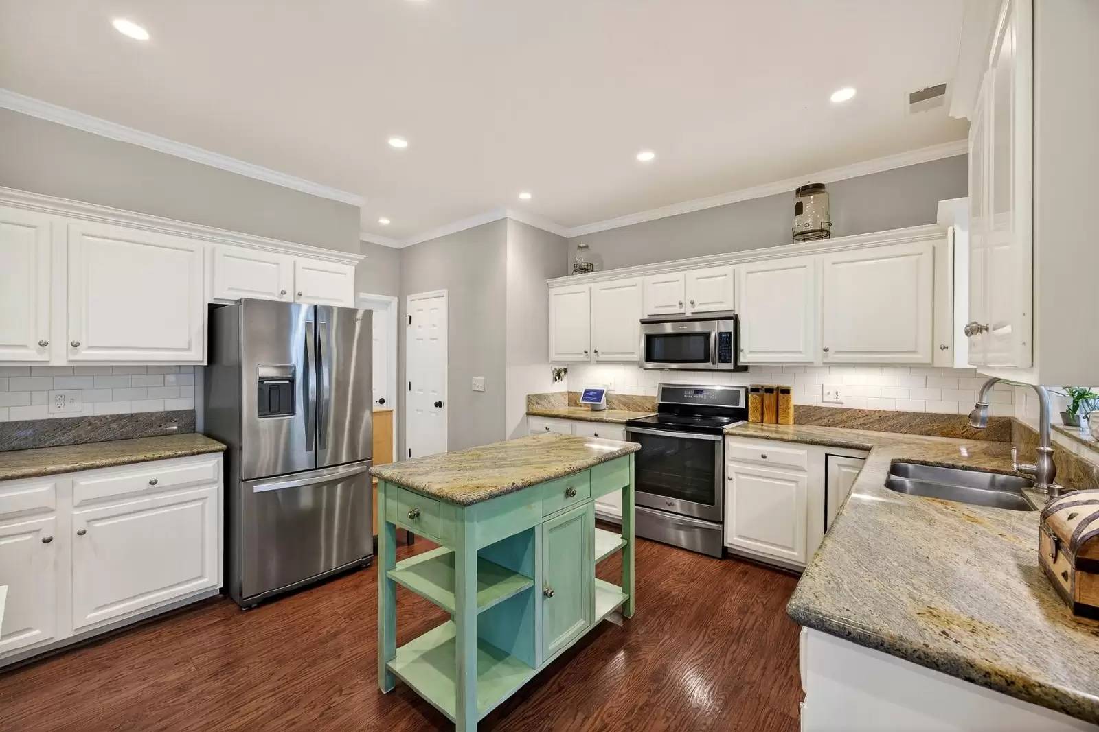 Property Image 8