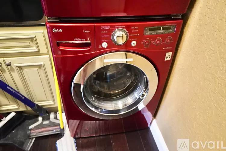 Property Image 101