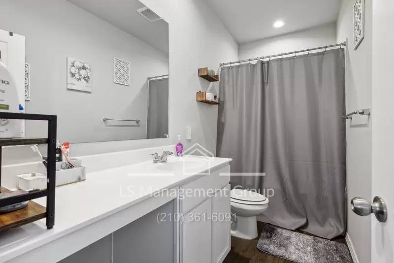 Property Image 58