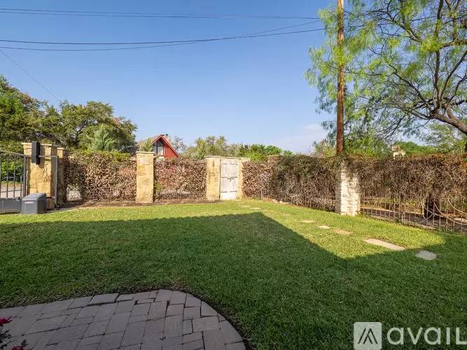 Property Image 5