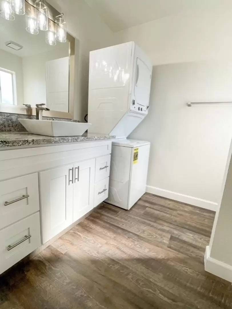 Property Image 102