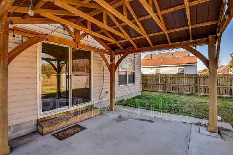 Property Image 38