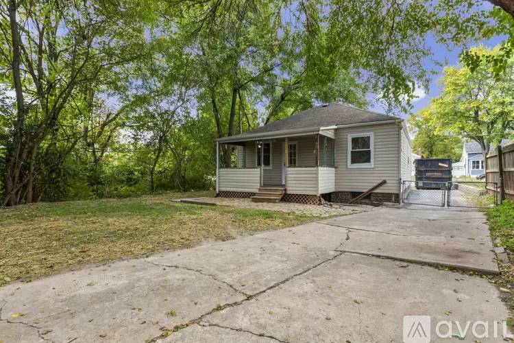 Property Image 28
