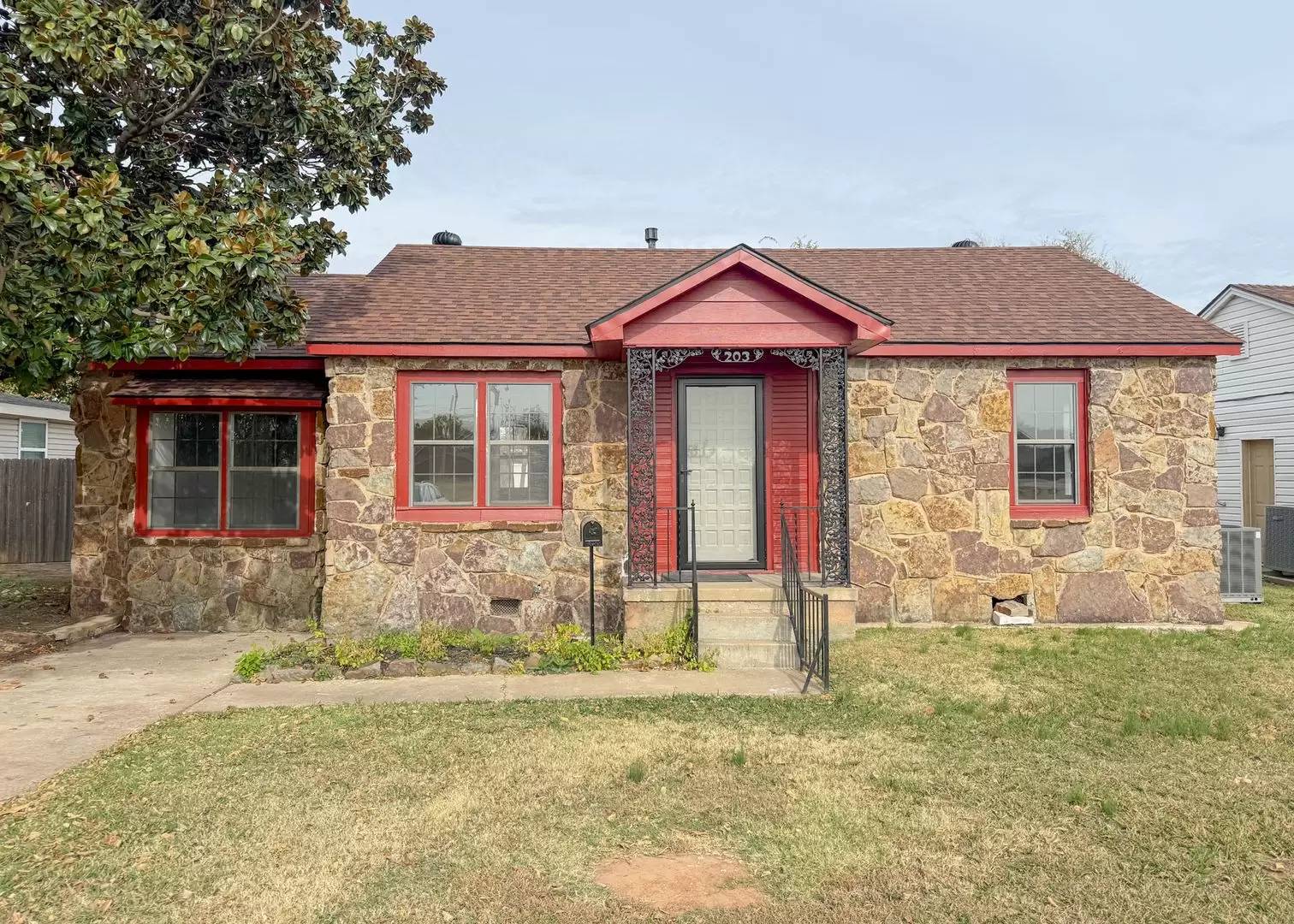 Property Image 1