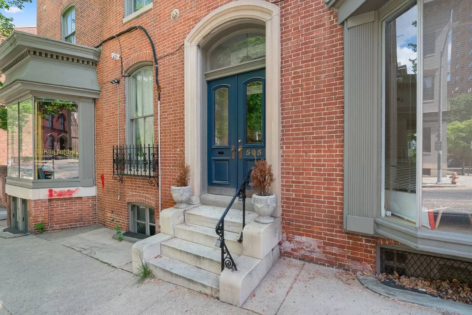 Property Image 6