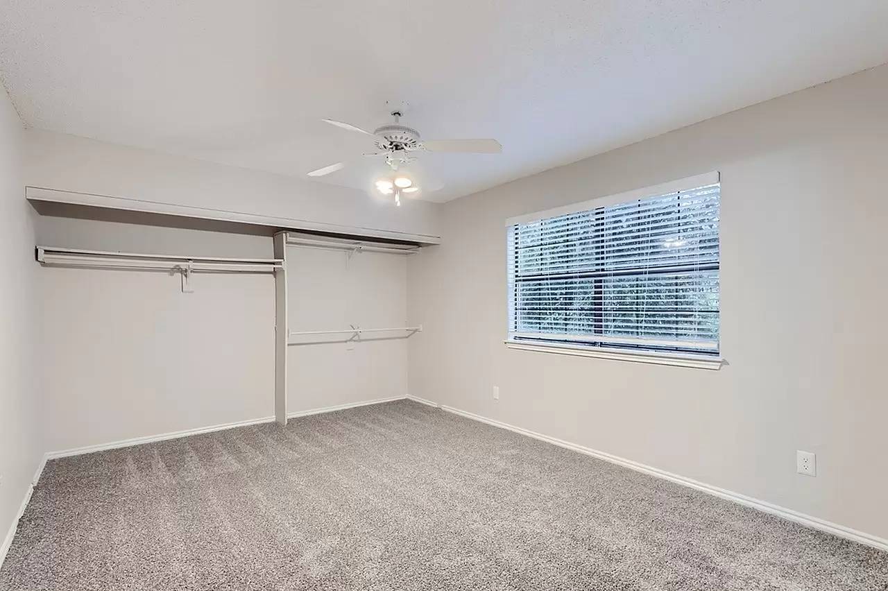 Property Image 95