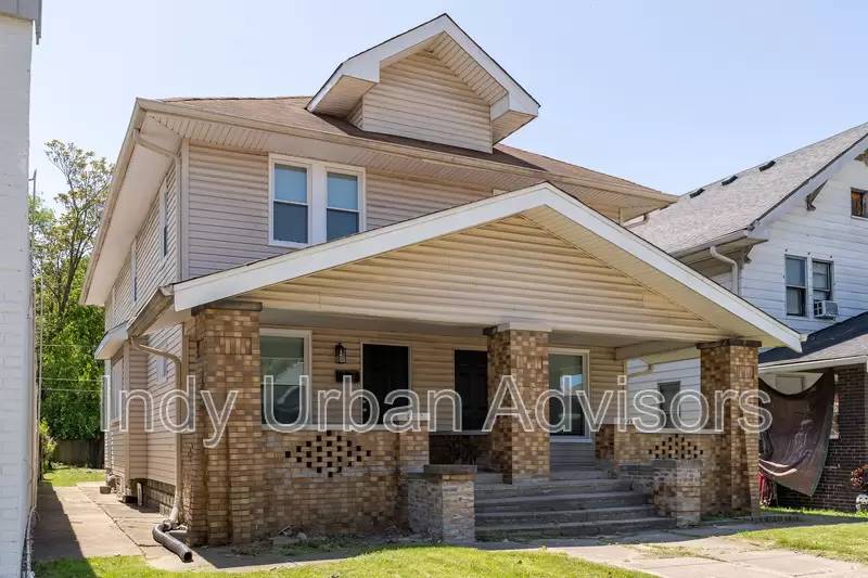 Property Image 1