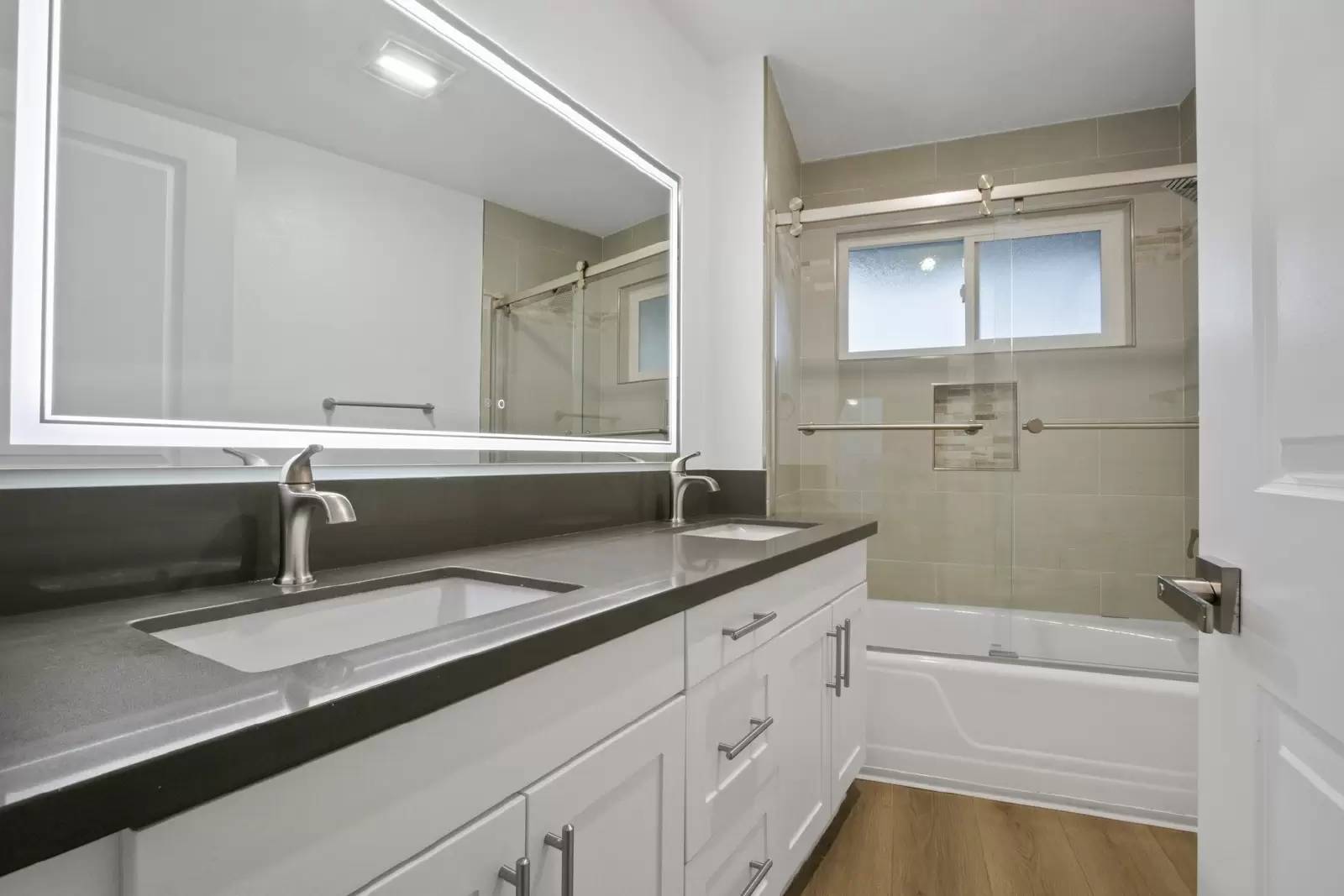 Property Image 114