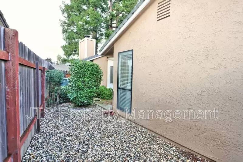 Property Image 83