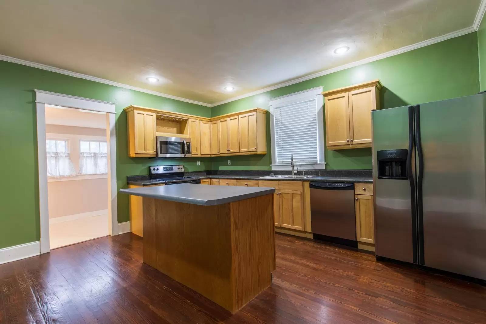 Property Image 8