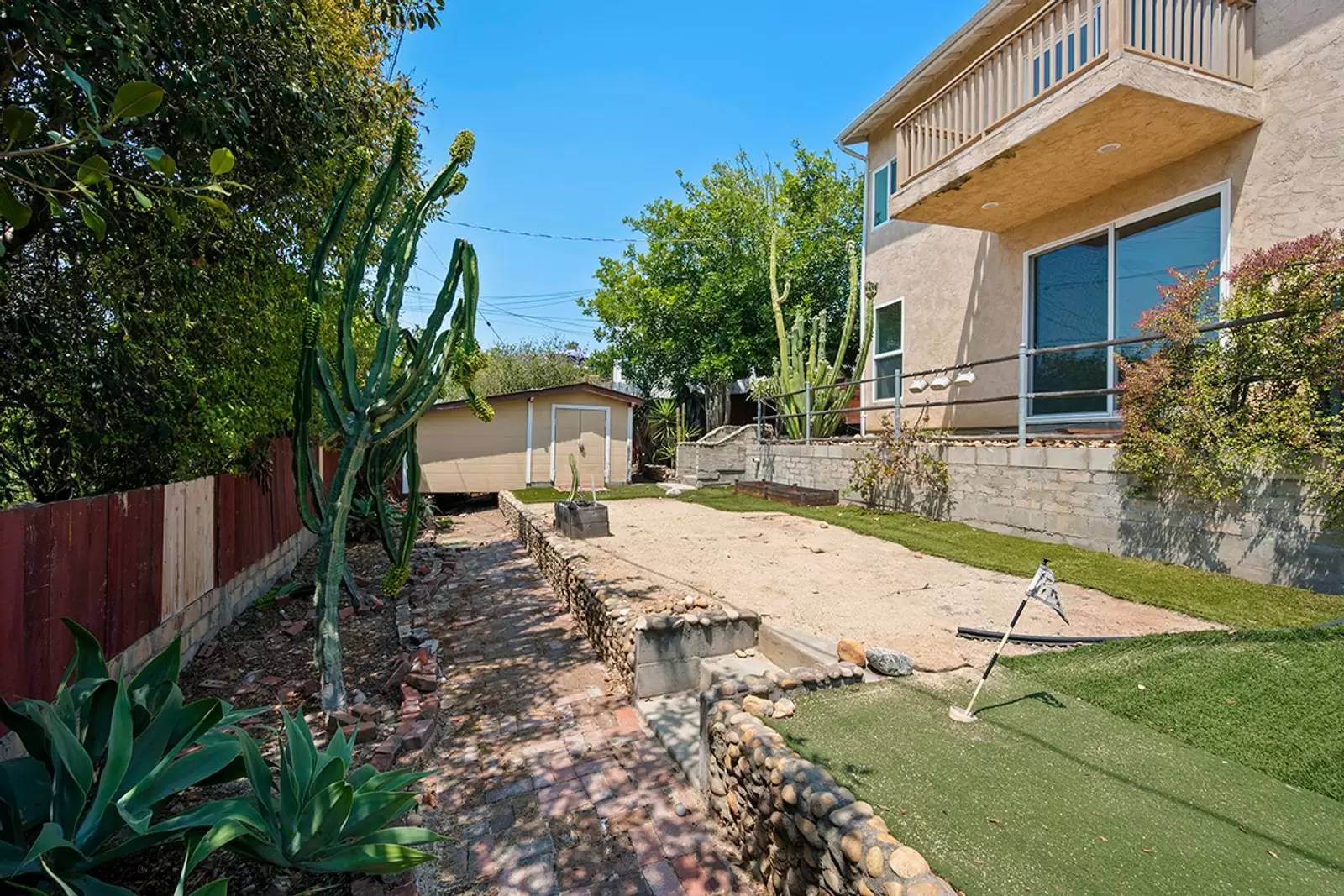 Property Image 40