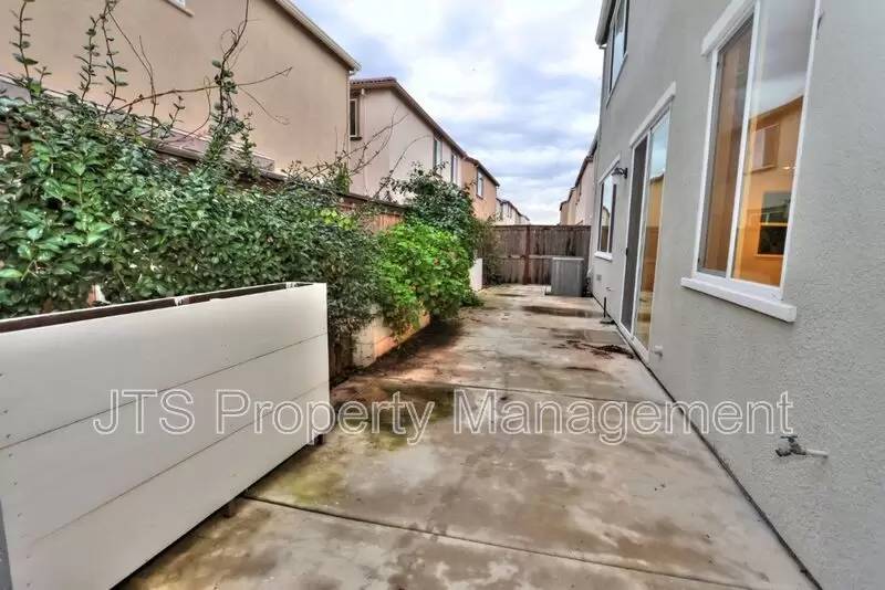 Property Image 70