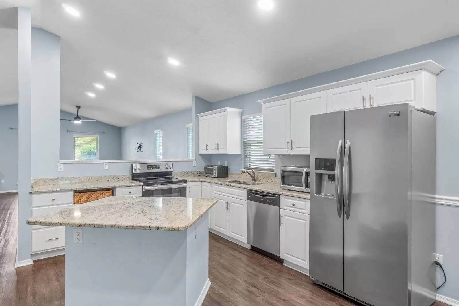 Property Image 8