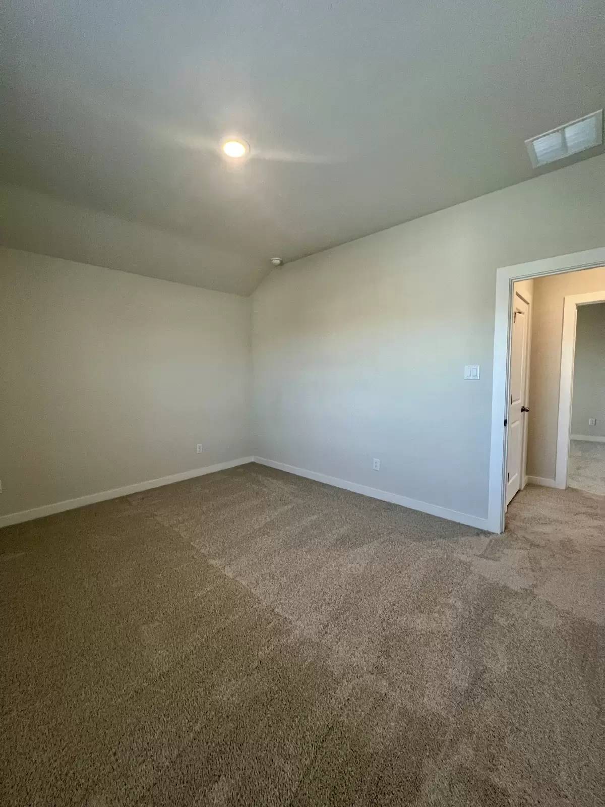 Property Image 80