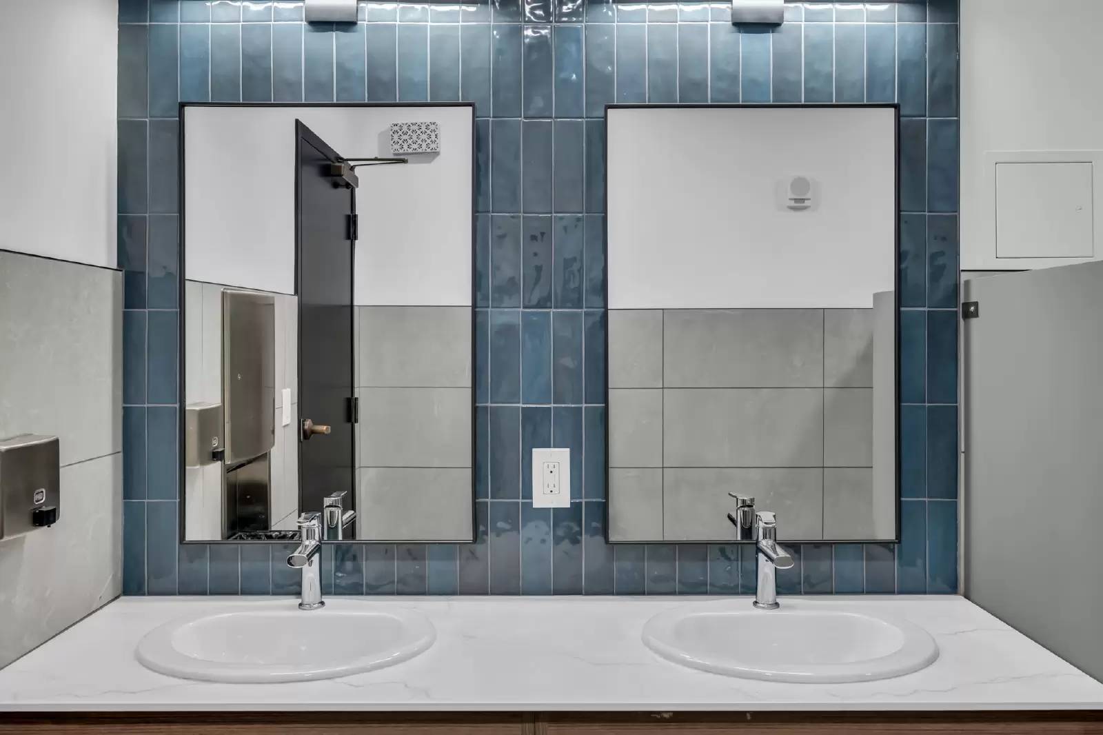 Property Image 104