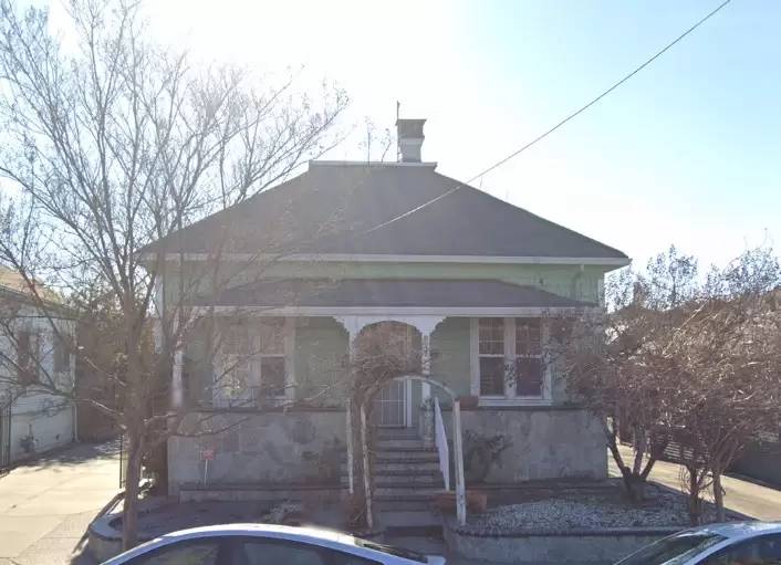 Property Image 1