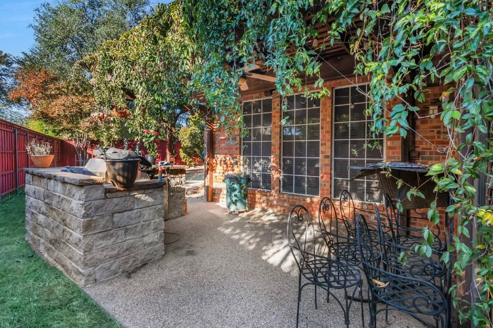 Property Image 37