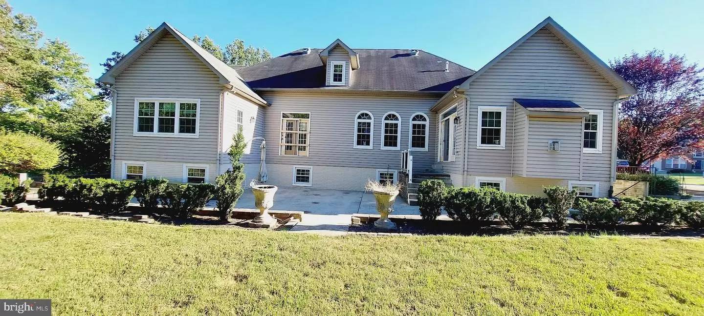 Property Image 4