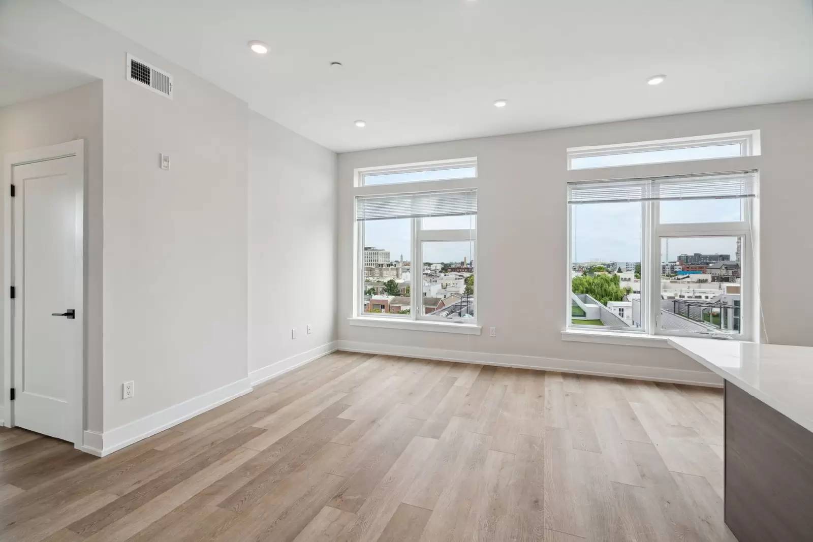 Property Image 101