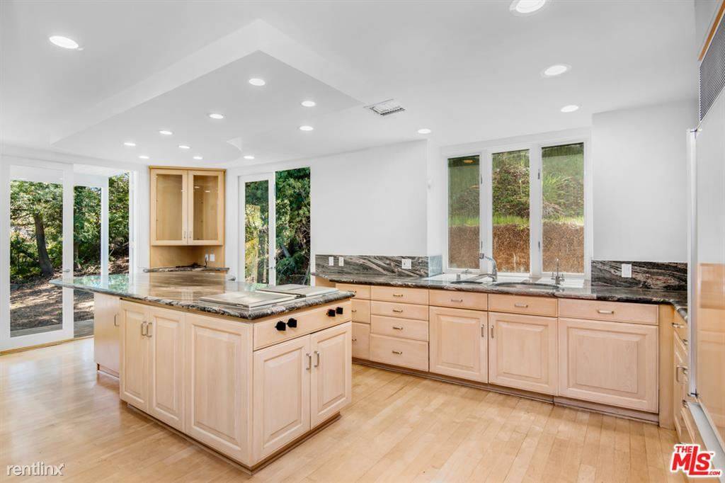 cover background