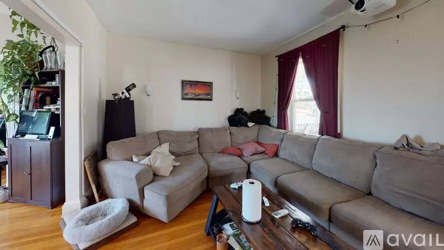 Property Image 6
