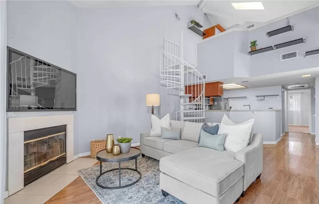 cover background