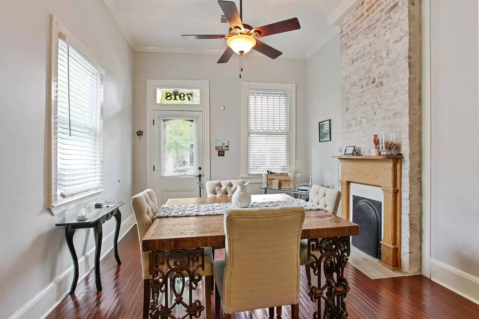 cover background