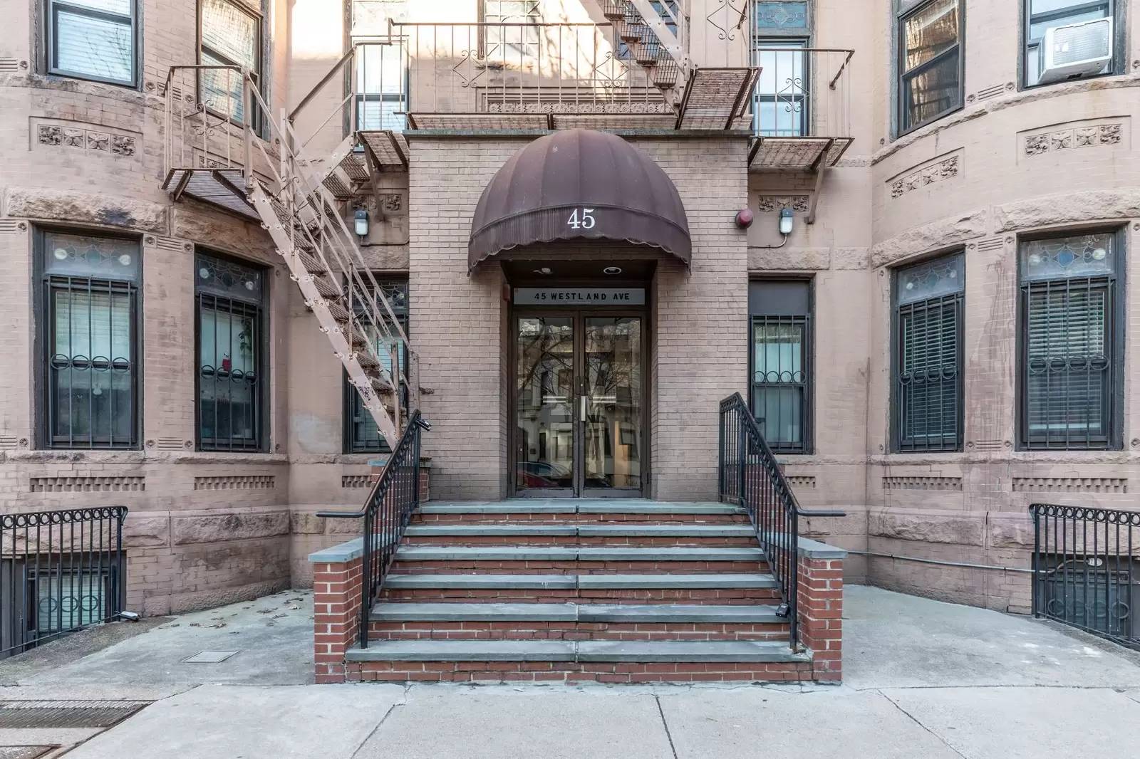 Property Image 9