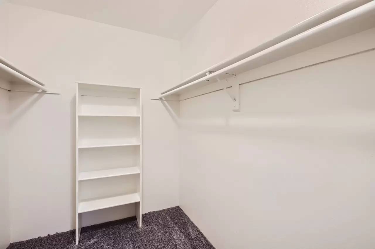Property Image 79