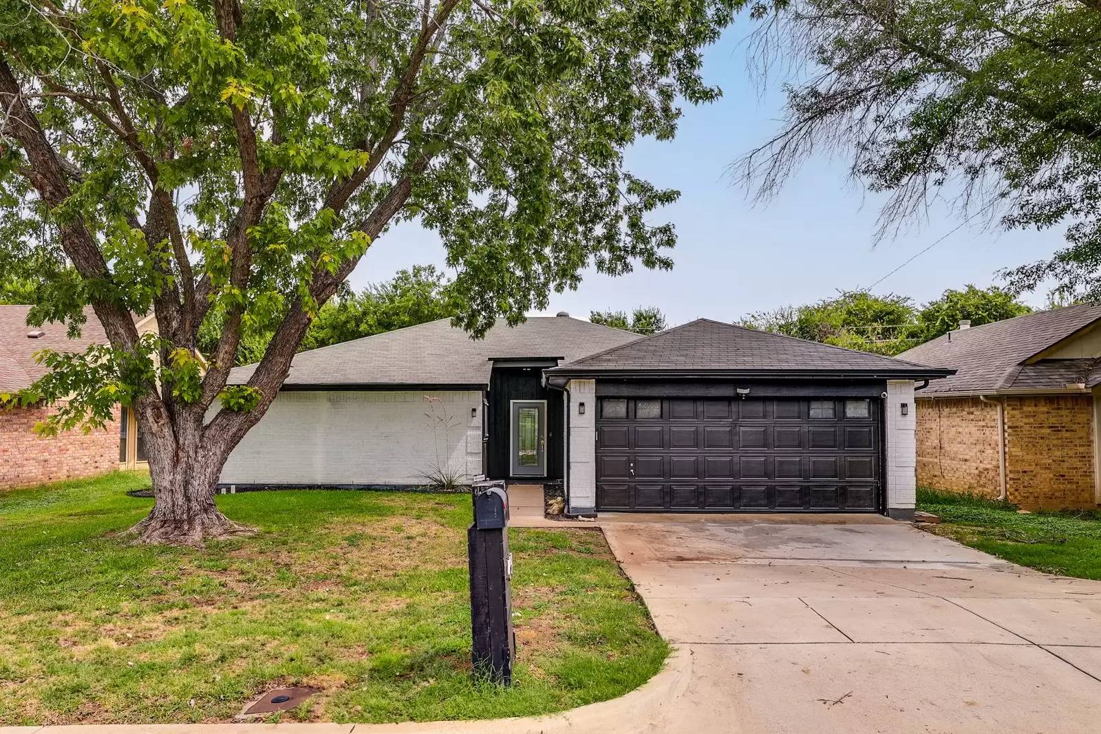 cover background