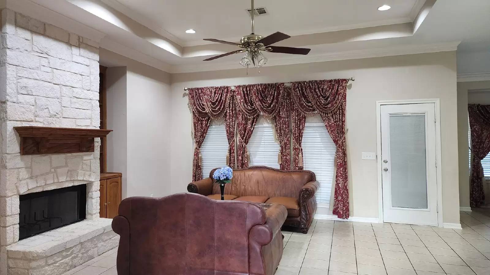 Property Image 37