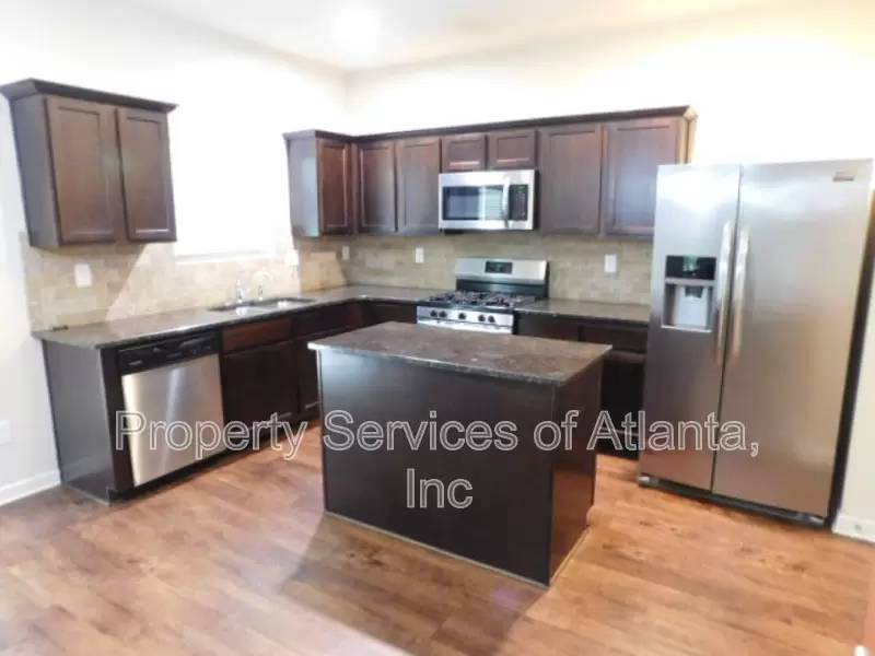Property Image 8
