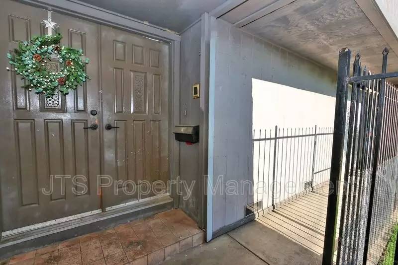 Property Image 108