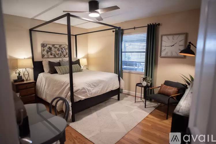 Property Image 12