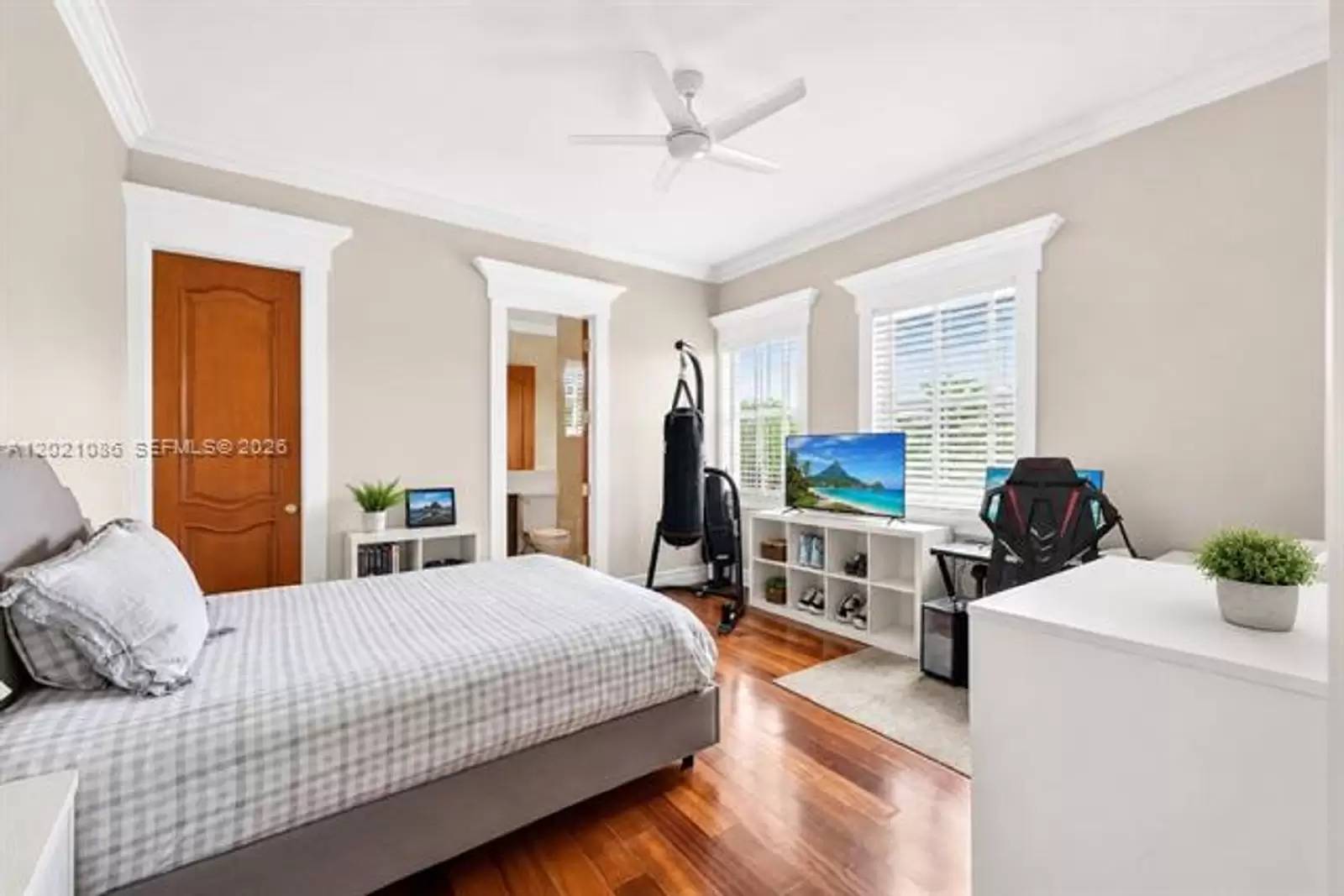 Property Image 21
